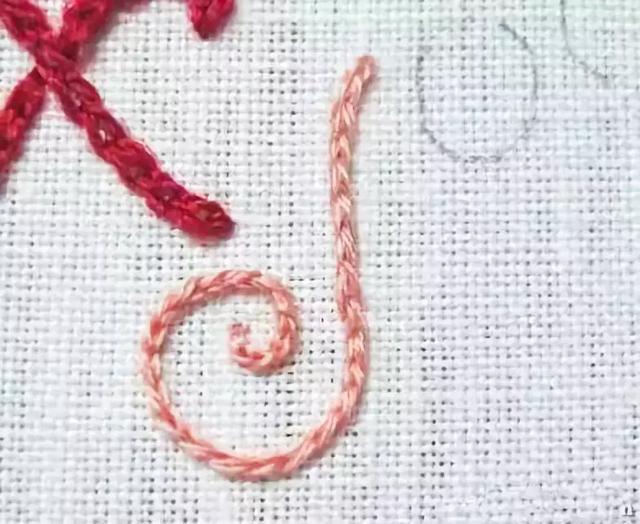 用刺繡表達(dá)愛的方式 點(diǎn)亮生活中的小幸福