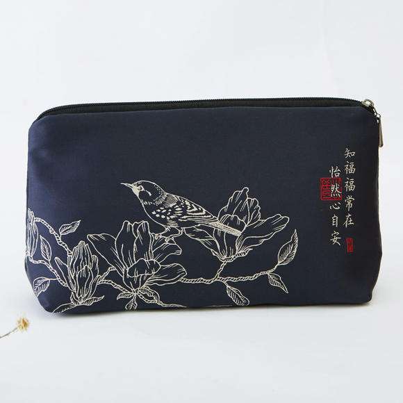 中國風(fēng)錦緞刺繡包袋欣賞
