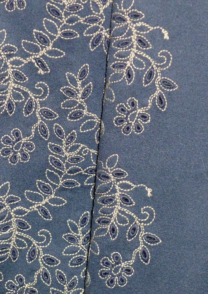 傳統(tǒng)葉藤刺繡圖案