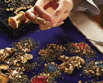 花會(huì)枯萎，用刺繡來表達(dá)你的愛吧