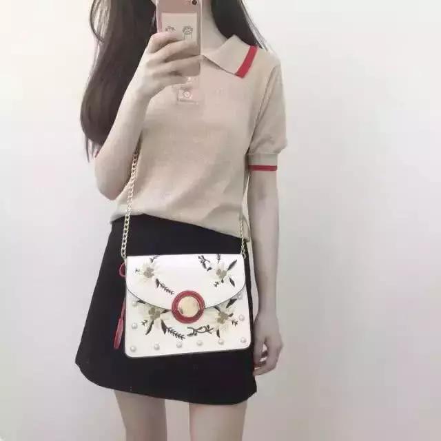 從頭到腳穿出不一樣的刺繡風(fēng)