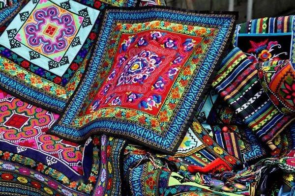 中國(guó)手工刺繡，永不過時(shí)的美